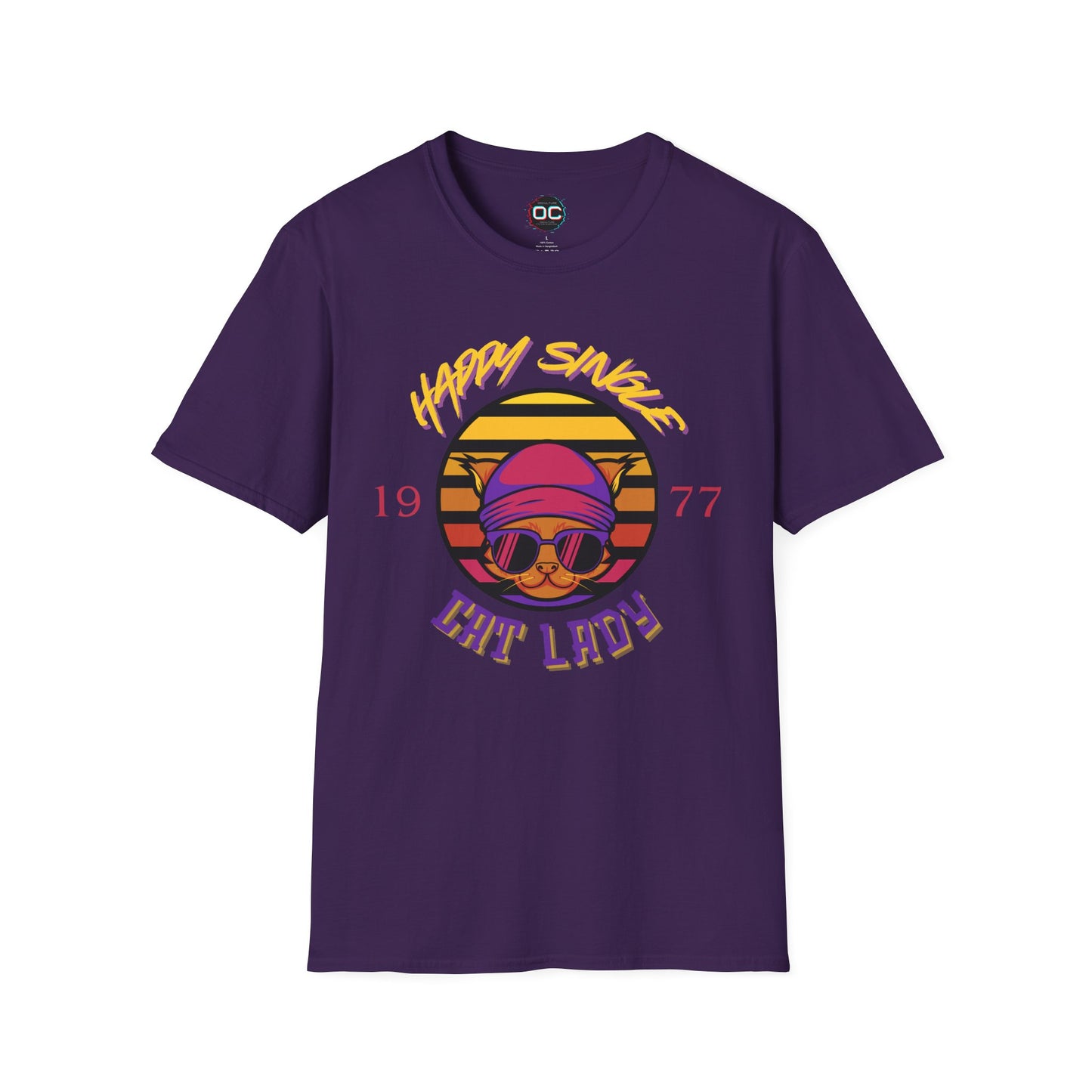 Retro "1977 Happy Single Cat Lady" Tee | Chill Vibe Graphic Shirt | Casual Vintage T-Shirt | For Cat Moms