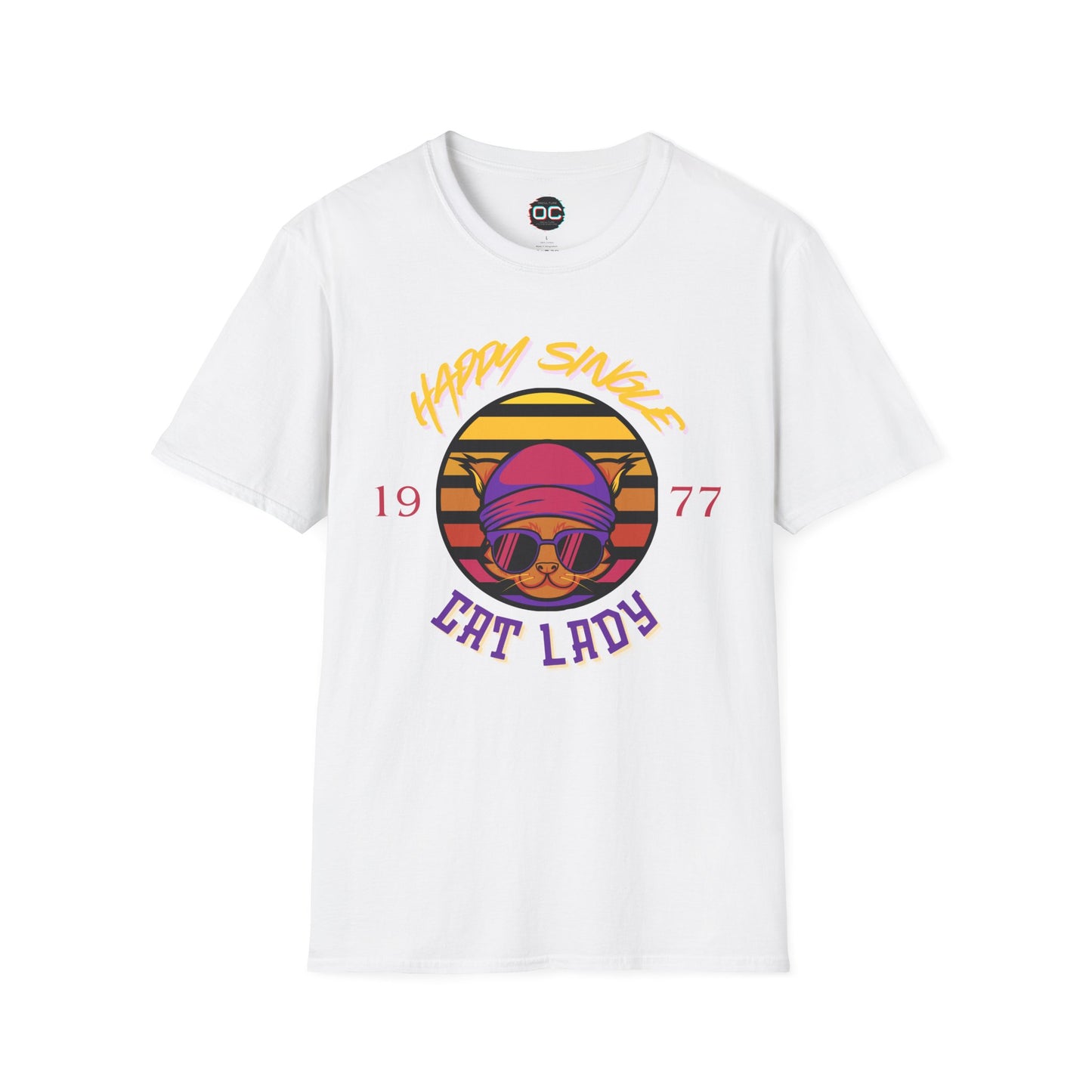 Retro "1977 Happy Single Cat Lady" Tee | Chill Vibe Graphic Shirt | Casual Vintage T-Shirt | For Cat Moms
