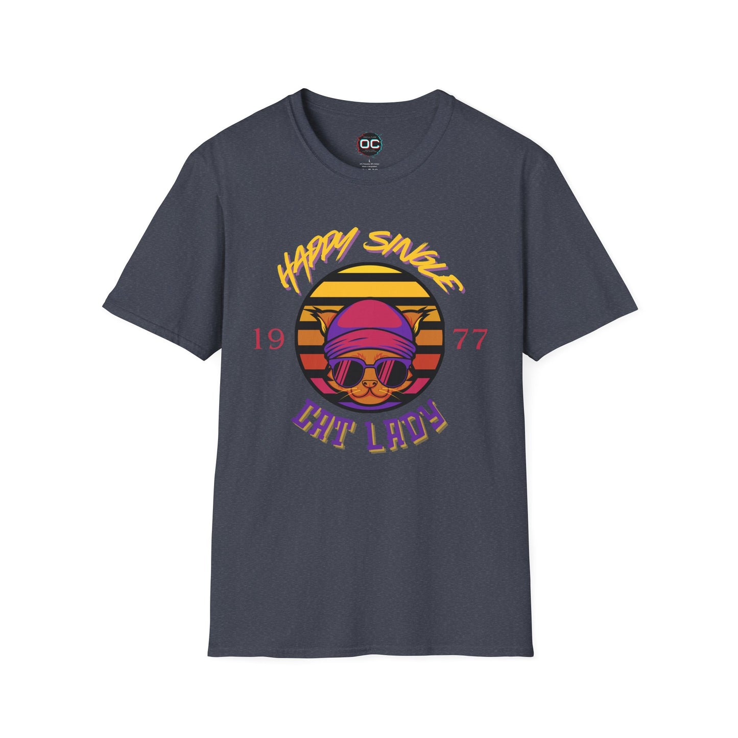 Retro "1977 Happy Single Cat Lady" Tee | Chill Vibe Graphic Shirt | Casual Vintage T-Shirt | For Cat Moms
