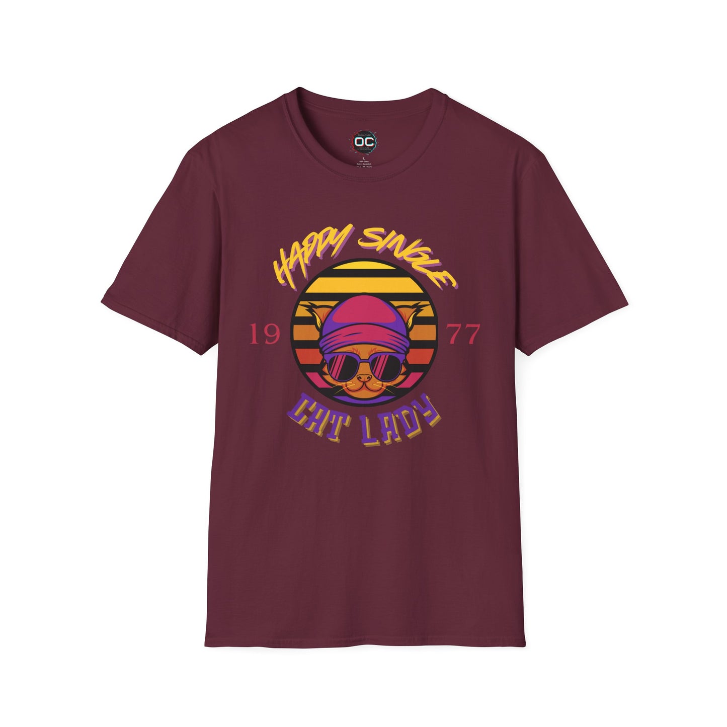 Retro "1977 Happy Single Cat Lady" Tee | Chill Vibe Graphic Shirt | Casual Vintage T-Shirt | For Cat Moms