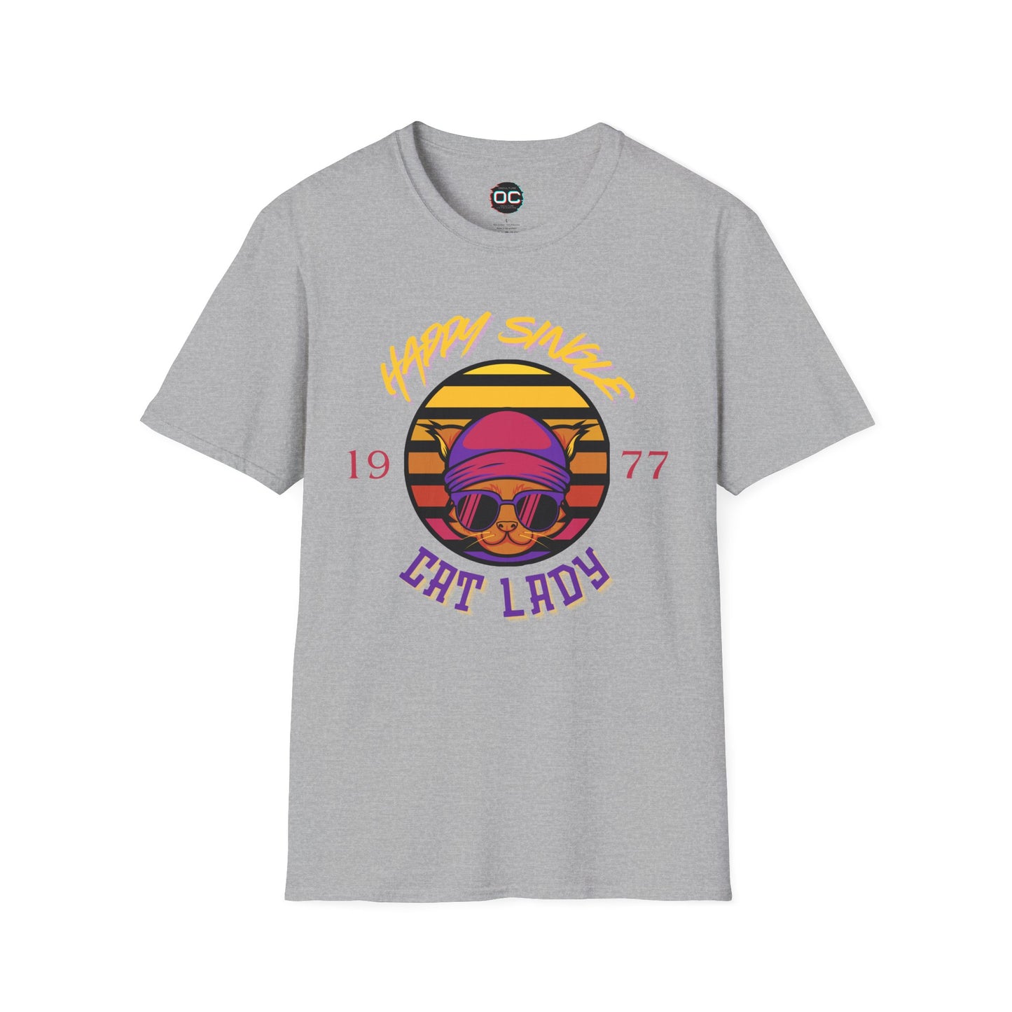 Retro "1977 Happy Single Cat Lady" Tee | Chill Vibe Graphic Shirt | Casual Vintage T-Shirt | For Cat Moms