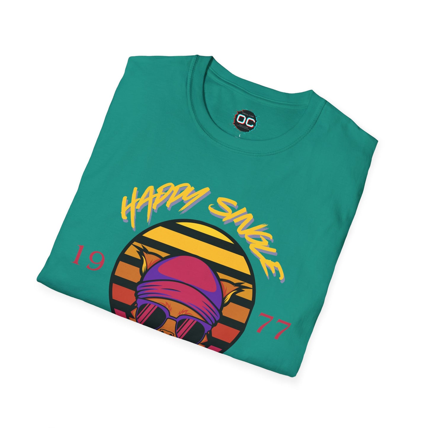 Retro "1977 Happy Single Cat Lady" Tee | Chill Vibe Graphic Shirt | Casual Vintage T-Shirt | For Cat Moms