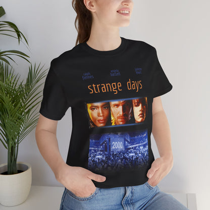 Strange Days 90s Film Tee — Retro 1995 Cult Film Graphic T-Shirt