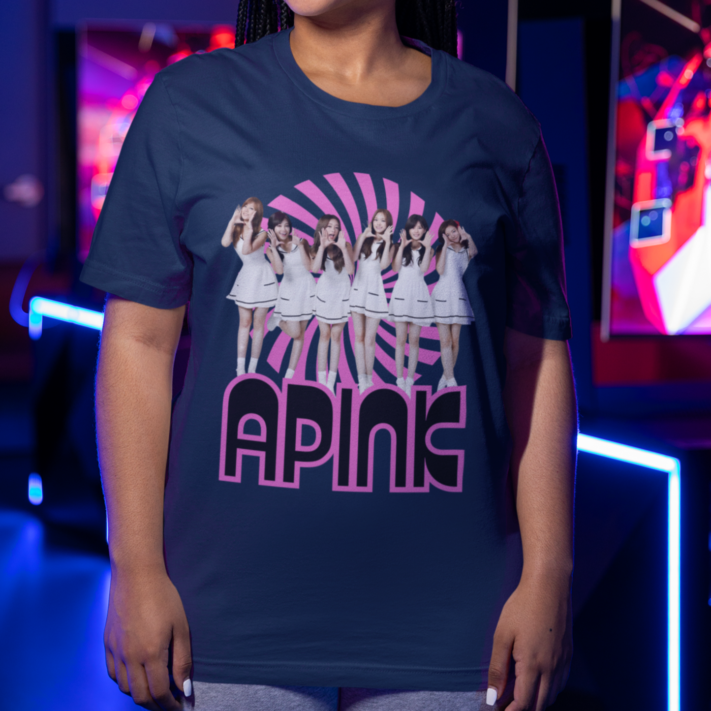 Retro 60s KPop Fan Tee – Vintage A PINK Bubble Letter Tribute T-Shirt
